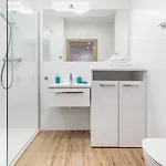 Seaside - Olimpijska 2 - Sauna & Fitness & Parking - W Cenie Pobytu アパート ミエルノ
